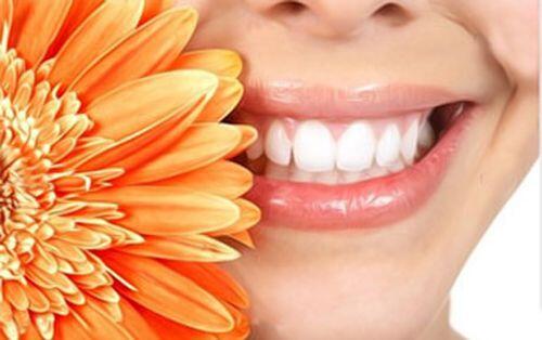 Bọc răng sứ cần đảm bảo được những tiêu chí gì ?