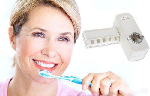 Chải răng đúng cách và dùng chỉ tơ nha khoa ảnh 1