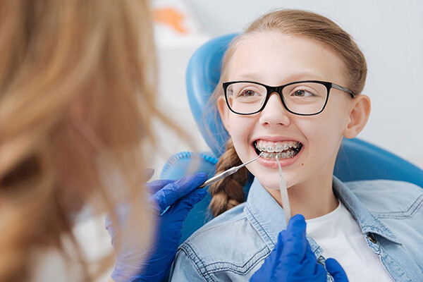 nắn chỉnh răng cho trẻ ở độ tuổi nào là tốt nhất