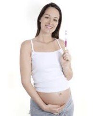 Những vấn đề răng miệng khi mang thai